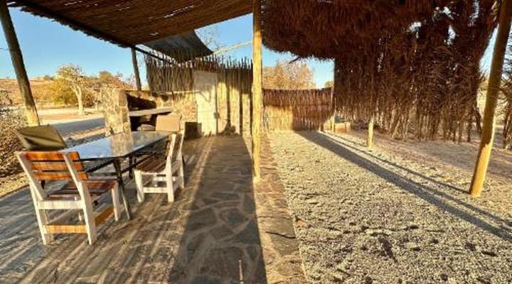 Daureb Isib Campsite and B&B