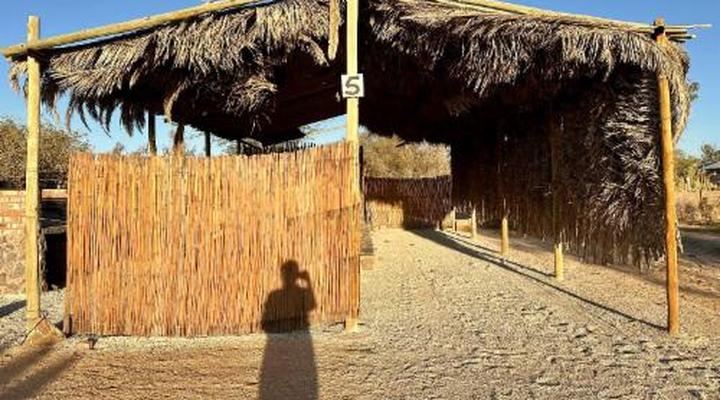 Daureb Isib Campsite and B&B