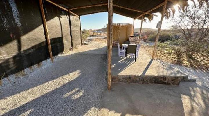 Daureb Isib Campsite and B&B