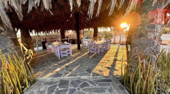 Daureb Isib Campsite and B&B