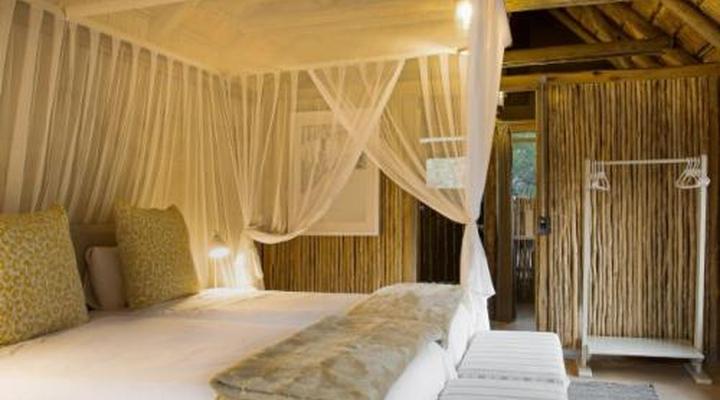 Bateleur Safari Camp