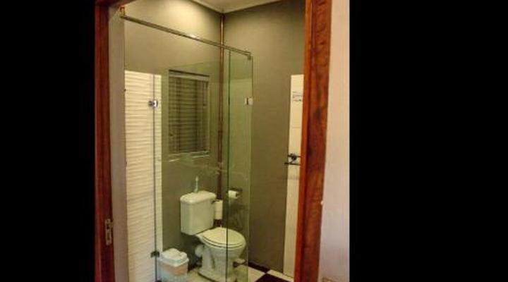 Chameleon Bush Lodge