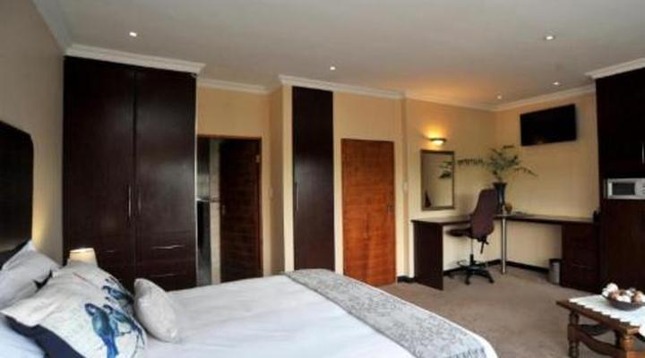 Sunset Manor Guest House