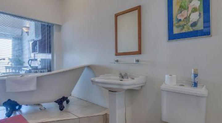 Bentley on the Beach