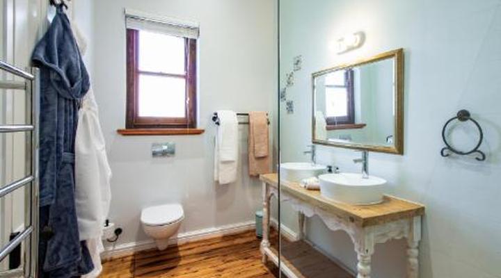 Carmichael House Boutique Hotel