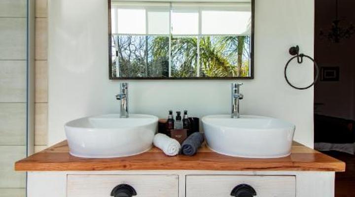 Carmichael House Boutique Hotel