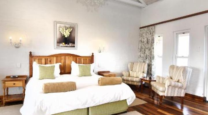 Zuurberg Mountain Village