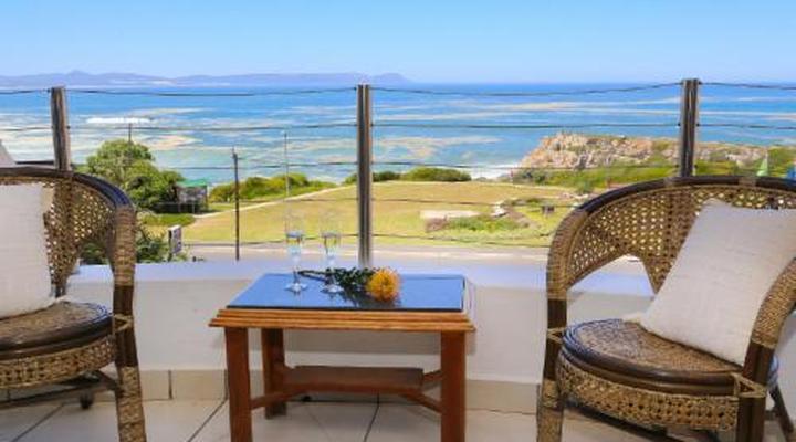 Misty Waves Boutique Hotel