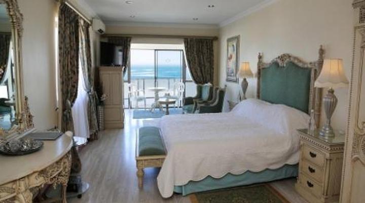 Misty Waves Boutique Hotel