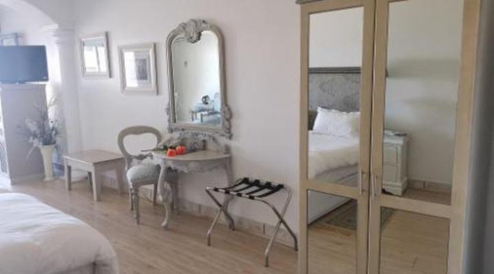 Misty Waves Boutique Hotel