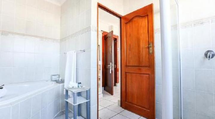 Misty Waves Boutique Hotel