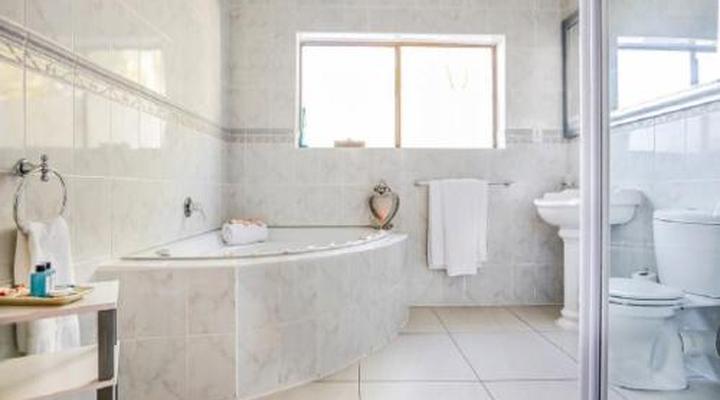 Misty Waves Boutique Hotel