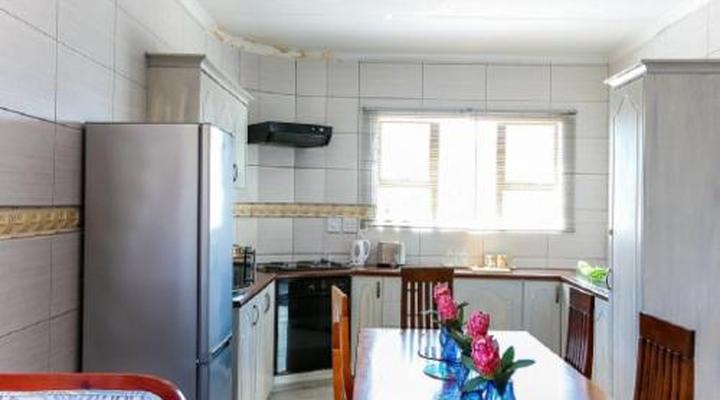 Misty Waves Boutique Hotel