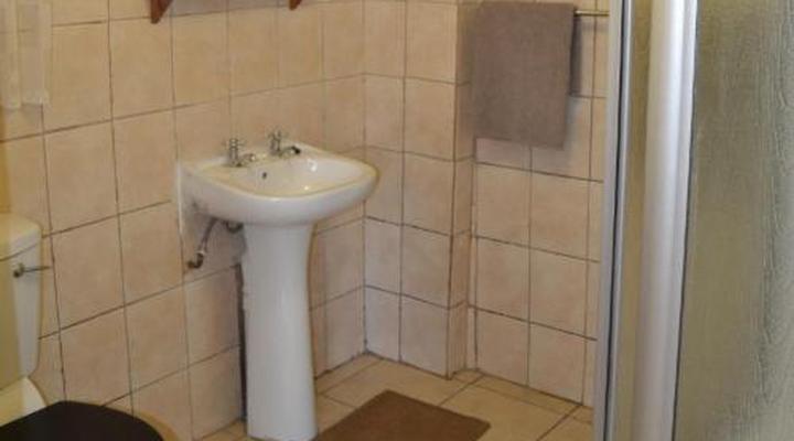 Log cabin & Settlers village