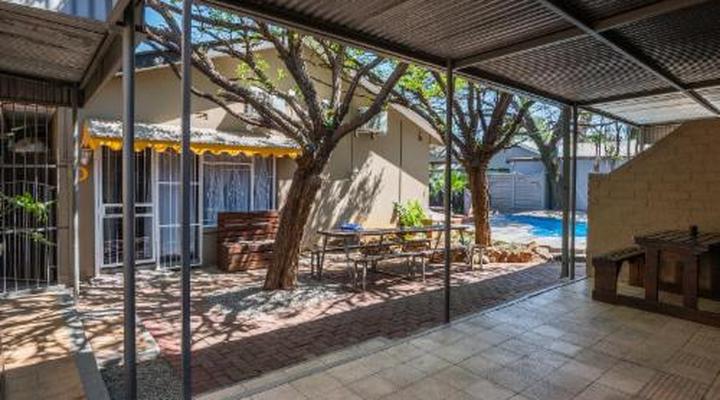 Cosy Cottages Guesthouse