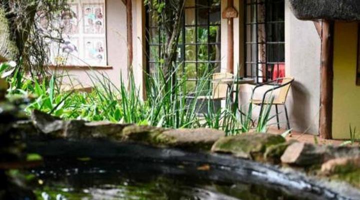 Kulanga Cottages Bed & Breakfast