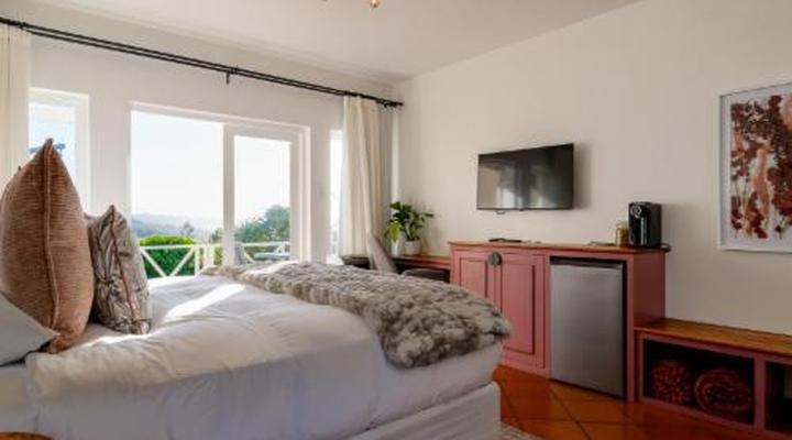 Hilltop Country Lodge