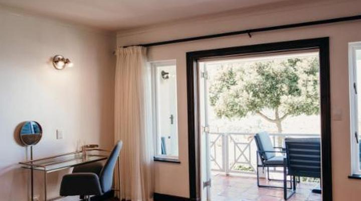 Hilltop Country Lodge