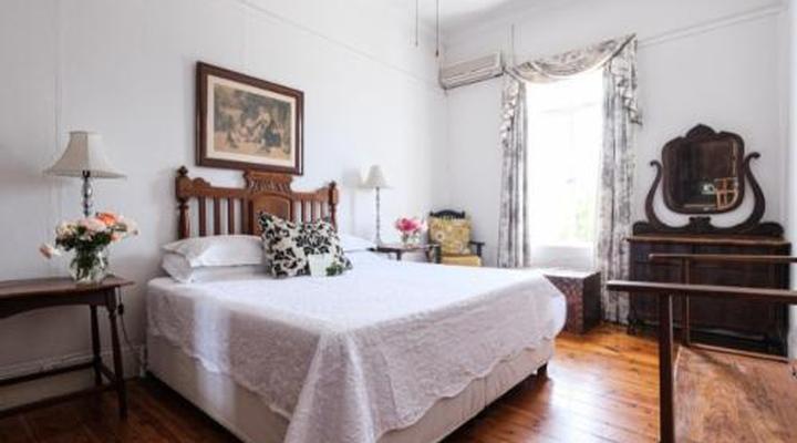 Die Tuishuise & Victoria Manor