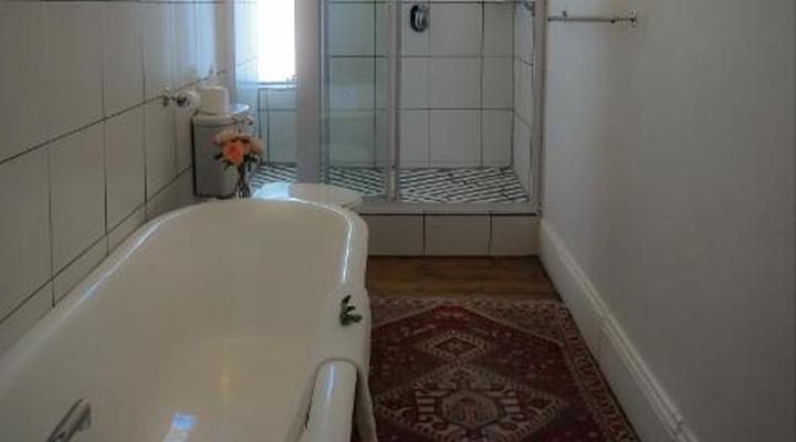 Die Tuishuise & Victoria Manor