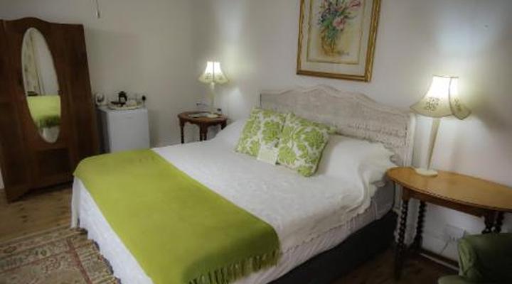 Die Tuishuise & Victoria Manor