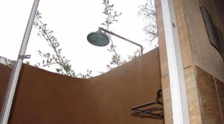 Bateleur Tented Safari Lodge