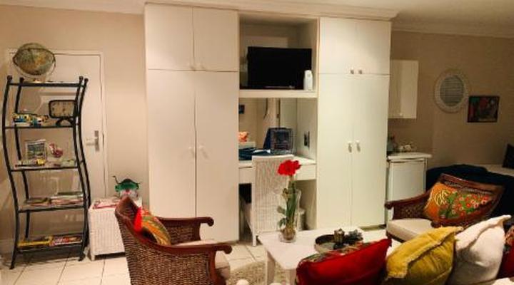 Gordon's Beach Boutique Guest lodge