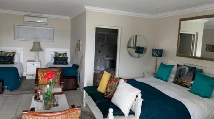 Gordon's Beach Boutique Guest lodge