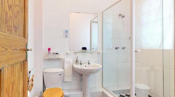 Mountain Manor Guest House