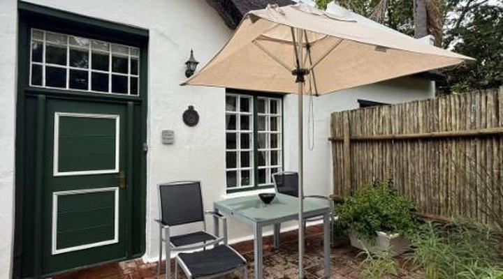 Rothman Manor De Luxe Guest Retreat