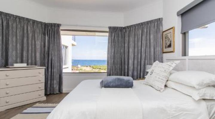 Sandbaai Country House