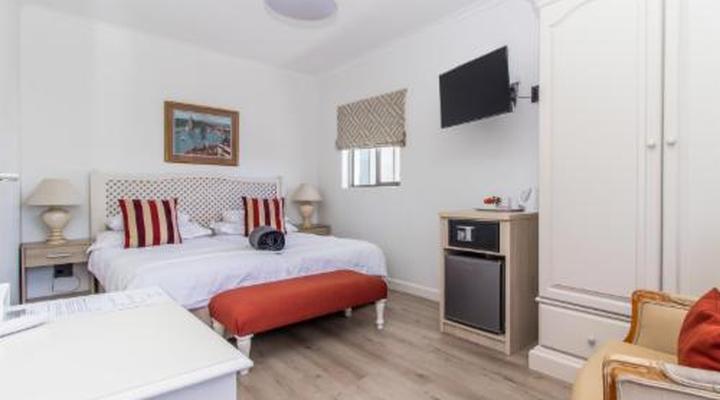 Sandbaai Country House