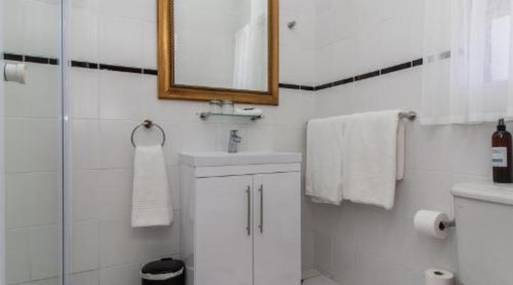 Sandbaai Country House