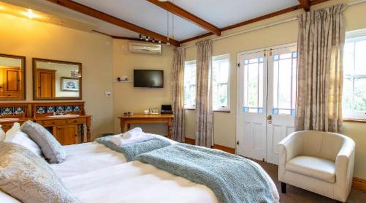 Evergreen Manor and Spa