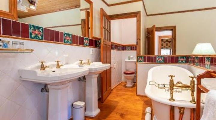 Evergreen Manor and Spa