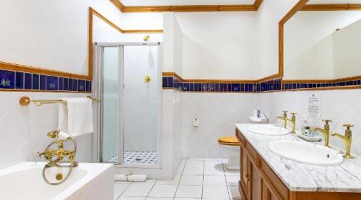 Evergreen Manor and Spa