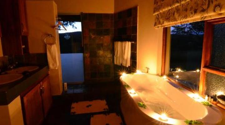 Amakhosi Safari Lodge