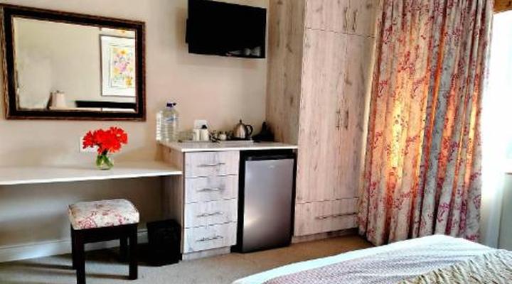 Royal Ridge Guest House