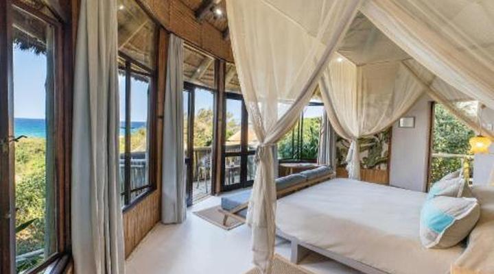 Thonga Beach Lodge