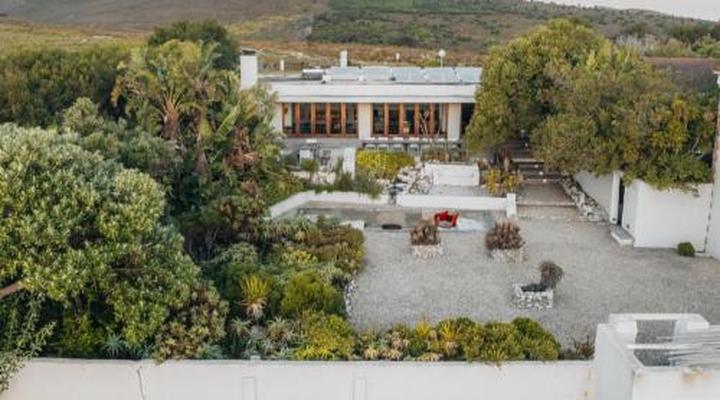 Farm 215 Nature Retreat & Fynbos Reserve