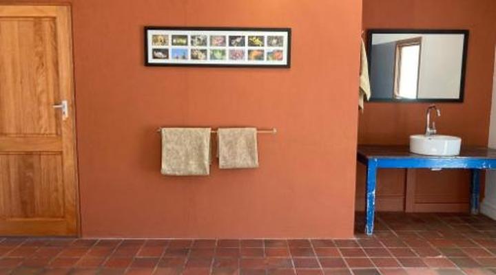 Farm 215 Nature Retreat & Fynbos Reserve