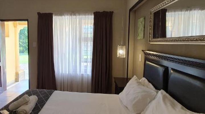 Floreat Riverside Lodge