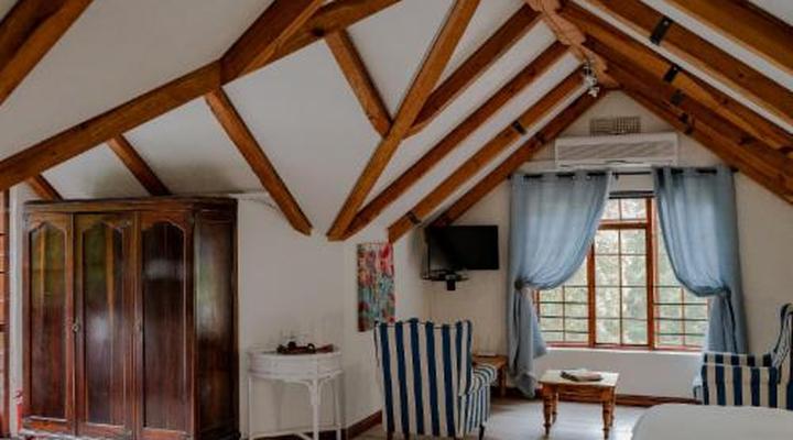 Aan de Oever Guesthouse