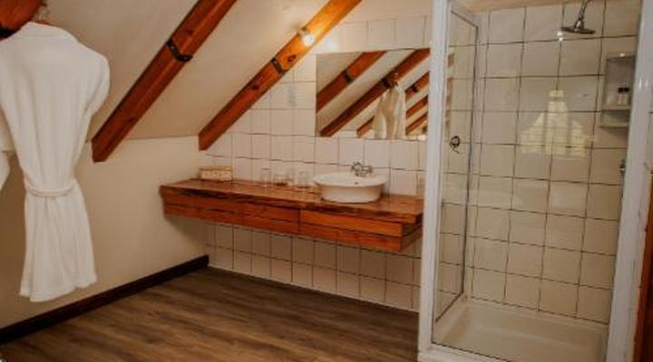 Aan de Oever Guesthouse