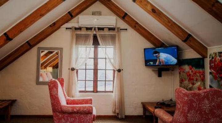 Aan de Oever Guesthouse