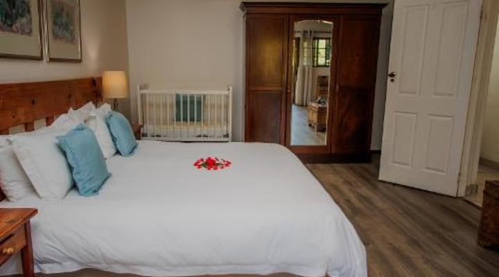 Aan de Oever Guesthouse