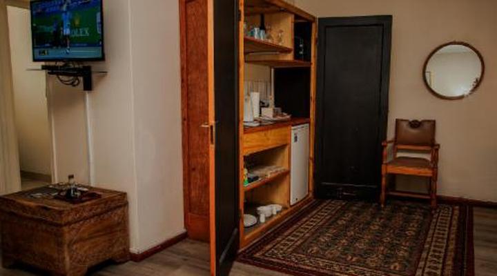 Aan de Oever Guesthouse