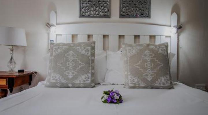 Aan de Oever Guesthouse