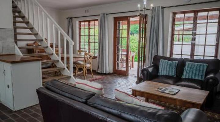 Aan de Oever Guesthouse