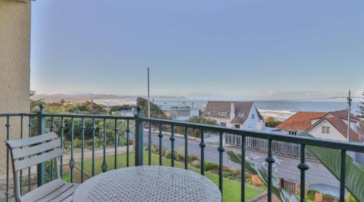 Lavender Manor Guest Lodge